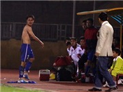 Bóng đá anh, ngoại hạng anh, lịch thi đấu euro 2012, Các trọng tài liên tiếp gây tranh cãi: Công lý là công lý nào ?